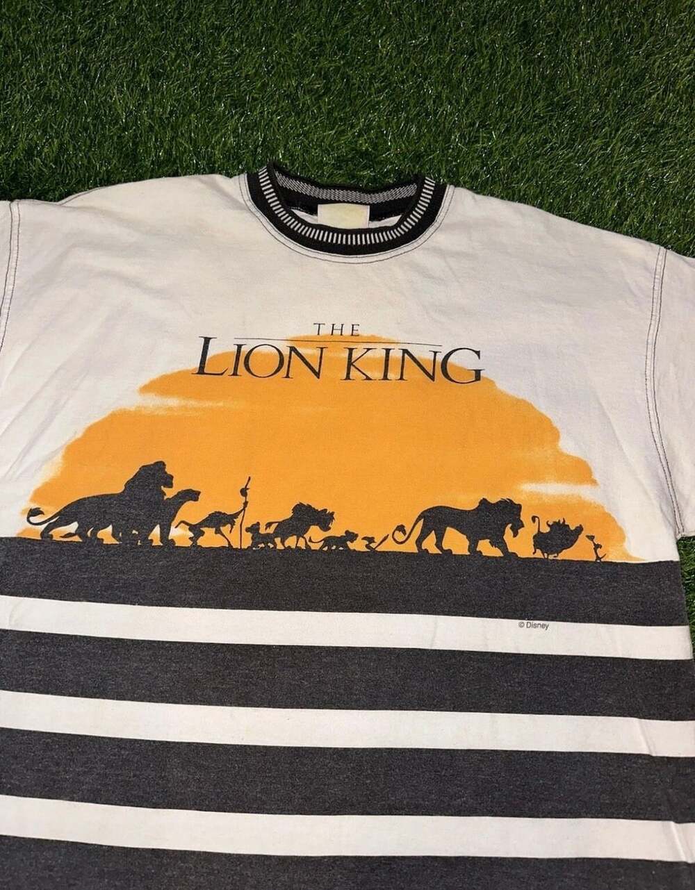 Vintage 1990s Disney The Lion King Striped T-Shirt Medium - Picture 3 of 5